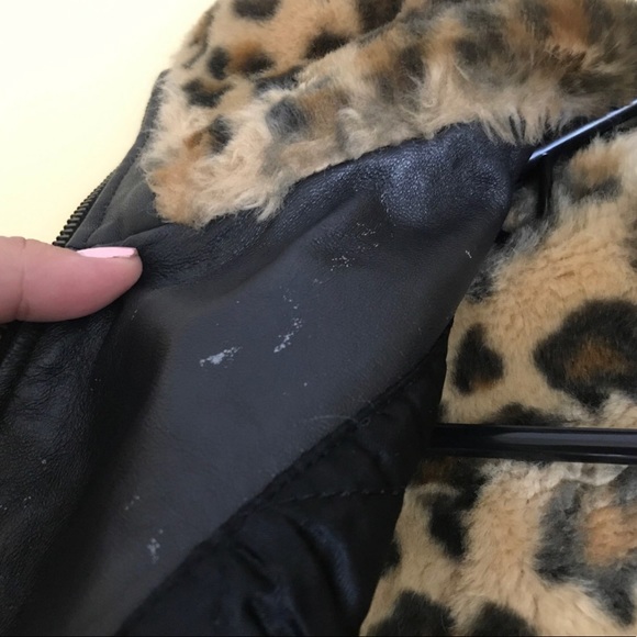 Kenneth Cole Genuine Leather Jacket | Vintage - Picture 7 of 7